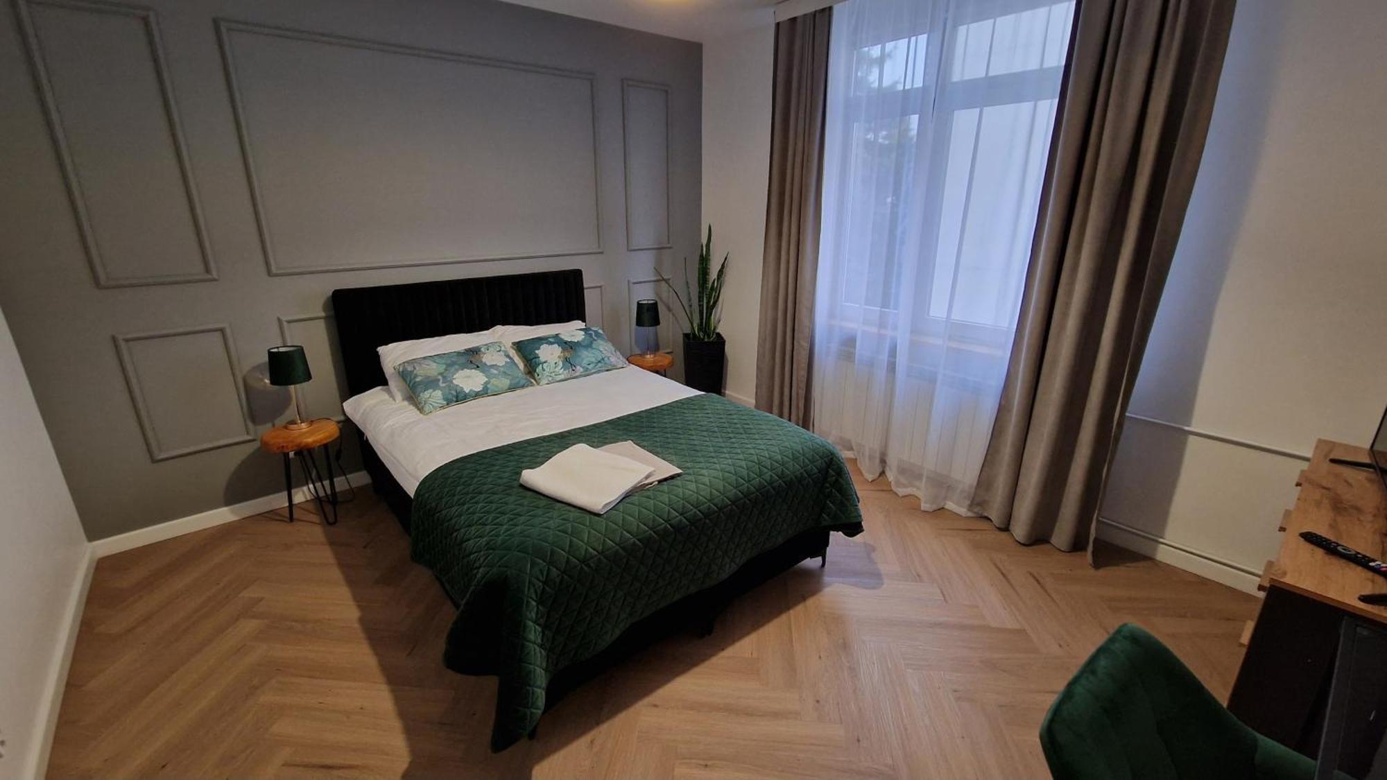 Brama Lwowska Apartamenty - Wiecej Na Www,Bramalwowska,Pl Zamość Exterior foto