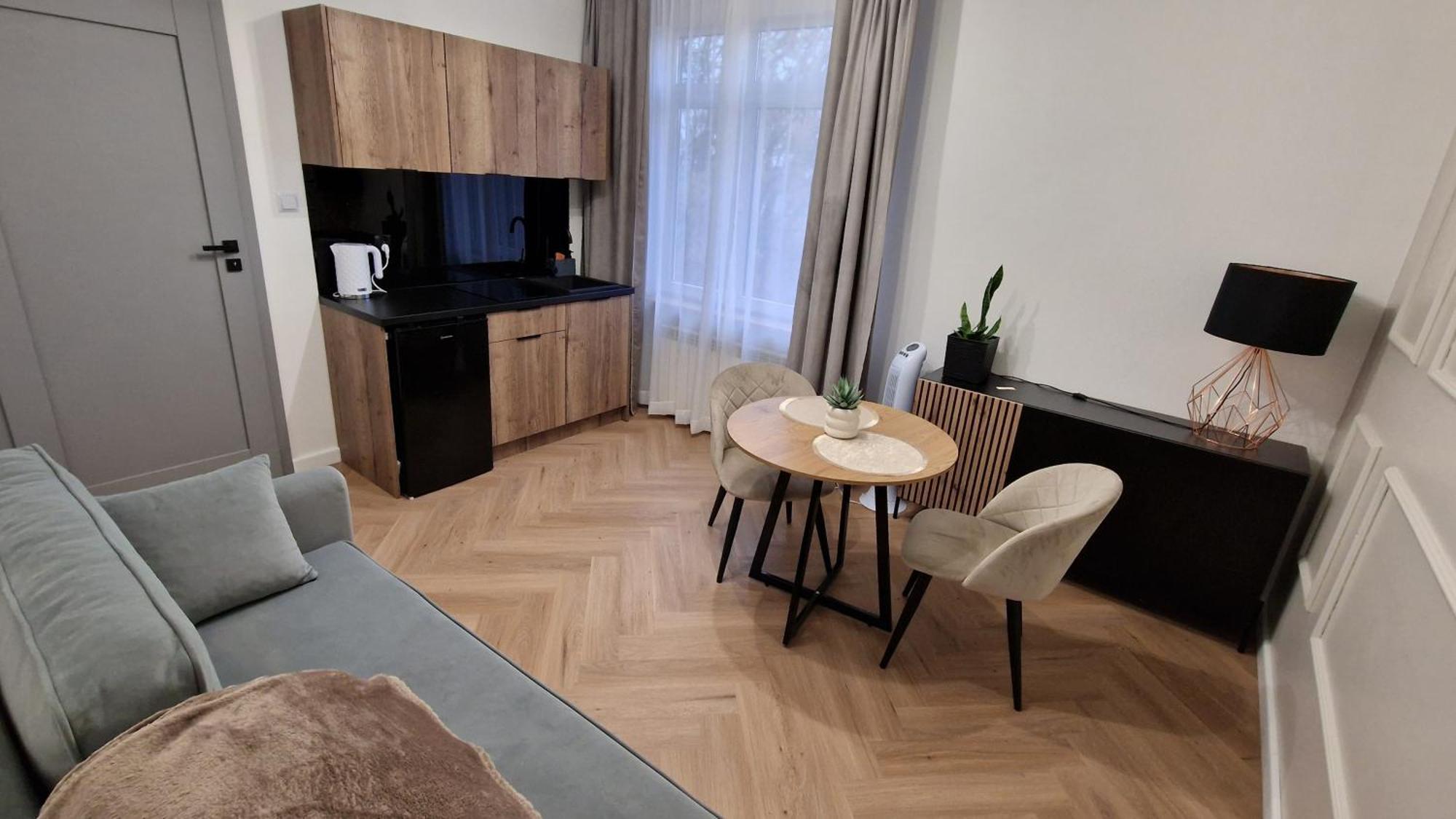 Brama Lwowska Apartamenty - Wiecej Na Www,Bramalwowska,Pl Zamość Exterior foto