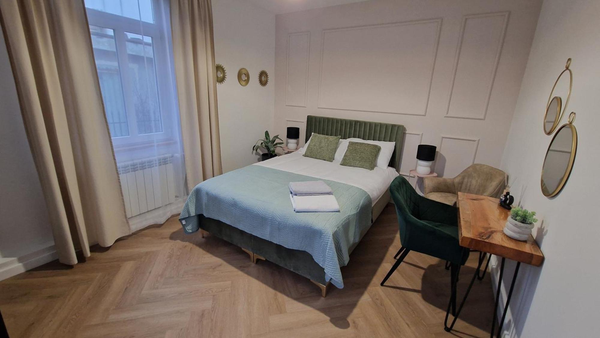 Brama Lwowska Apartamenty - Wiecej Na Www,Bramalwowska,Pl Zamość Exterior foto