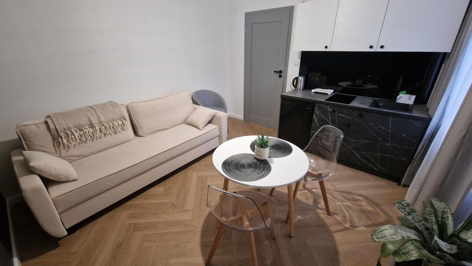 Brama Lwowska Apartamenty - Wiecej Na Www,Bramalwowska,Pl Zamość Exterior foto